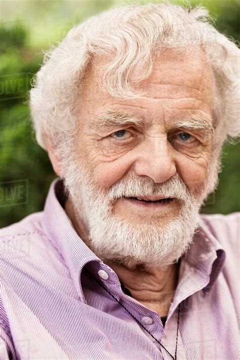 pictures of a old man|older man stock photo.